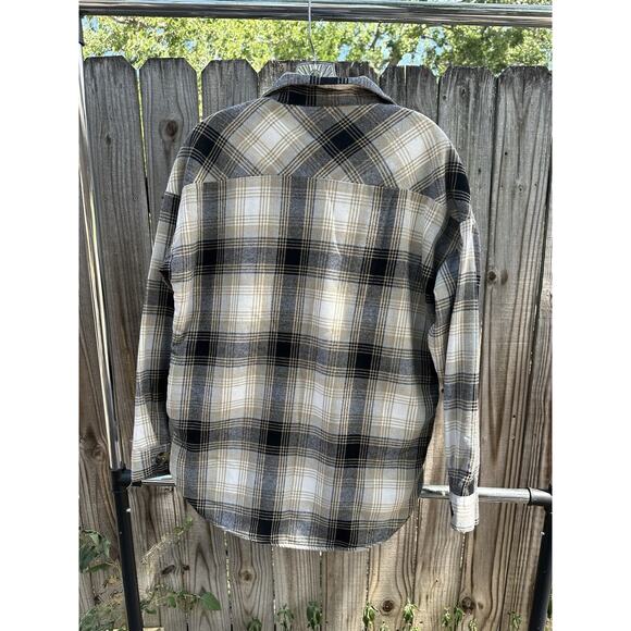 Passport Sherpa-Lined Plaid Shacket – Size M - Picture 2 of 4